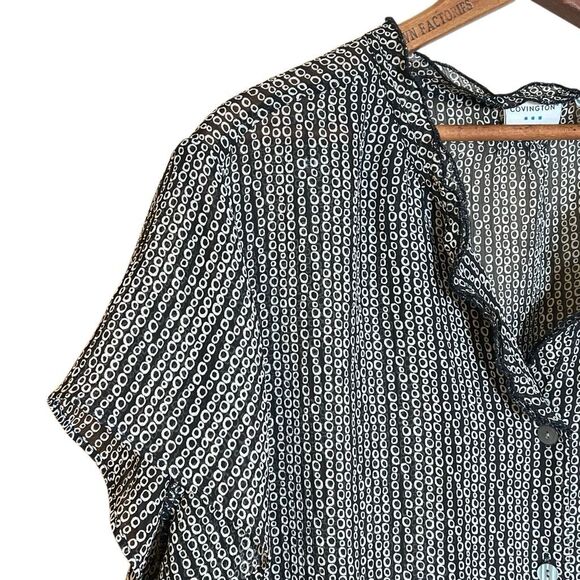 Covington Geometric Button Front Ruffle Neck Short Sleeve Blouse Black White 20W - Picture 4 of 8